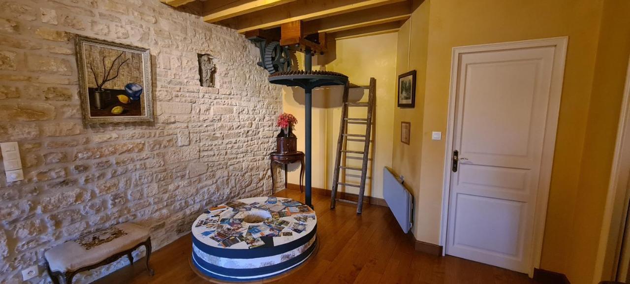 Le Moulin De Mansle Villa Bagian luar foto